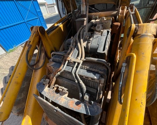 Retroescavadeira JCB 4 CX 10/10 - Imagem 10