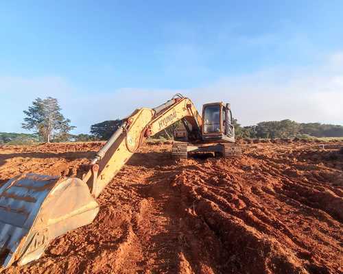 Escavadeira Hyundai R220 LC 15/15 - Imagem 5