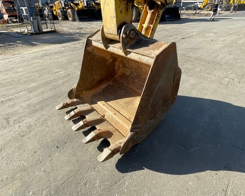 Escavadeira Komatsu PC200 09/09 - Imagem 14
