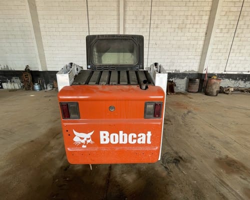 Mini Carregadeira Bobcat S130 11/11 - Imagem 4