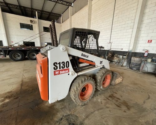 Mini Carregadeira Bobcat S130 11/11 - Imagem 5