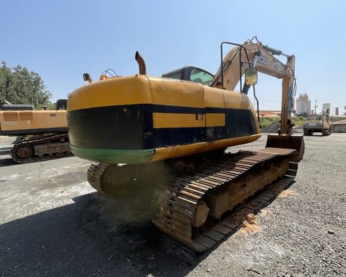 Escavadeira JCB JS200 LC 12/12 - Imagem 3