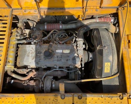 Escavadeira JCB JS200 LC 12/12 - Imagem 10
