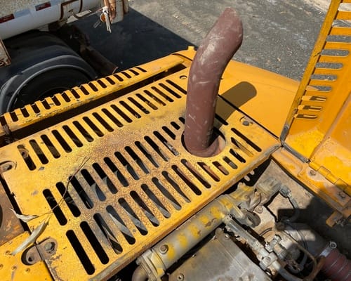 Escavadeira JCB JS200 LC 12/12 - Imagem 14