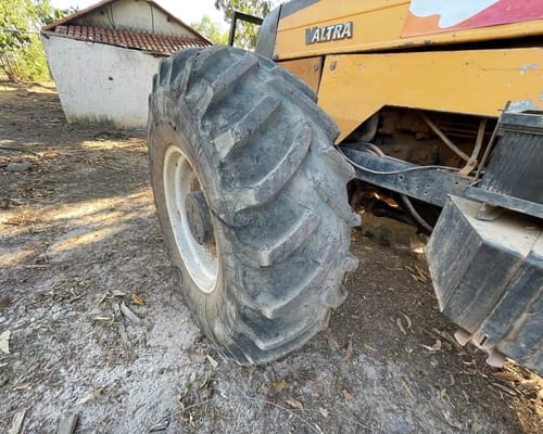 Trator Valtra BH 180 05/05 - Imagem 19