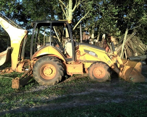 Retroescavadeira Caterpillar 420 E 08/08 - Imagem 4