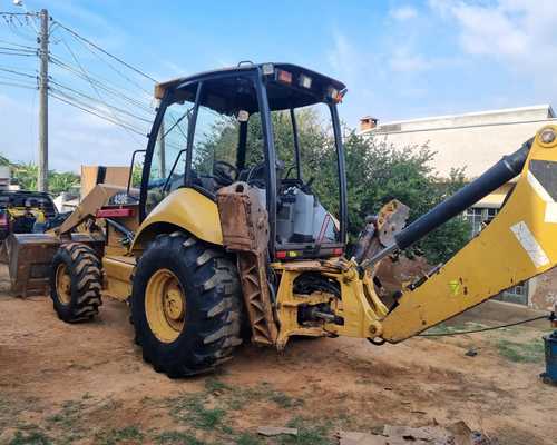 Retroescavadeira Caterpillar 420 E 08/08 - Imagem 5