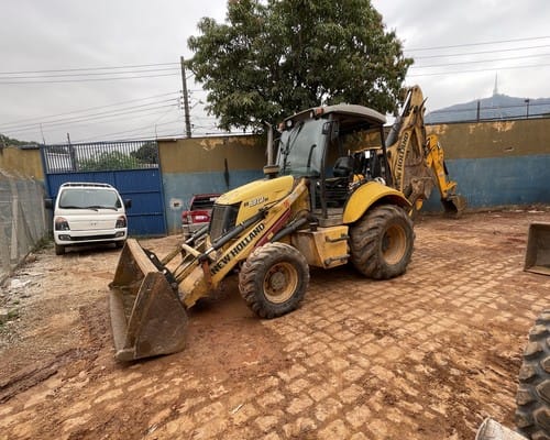 Retroescavadeira New Holland B90B 16/16 - Imagem 1