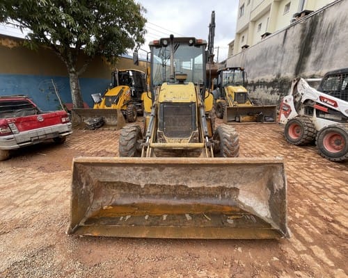 Retroescavadeira New Holland B90B 16/16 - Imagem 5