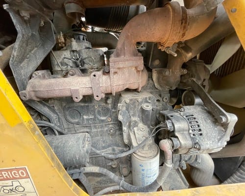 Retroescavadeira New Holland B90B 16/16 - Imagem 14