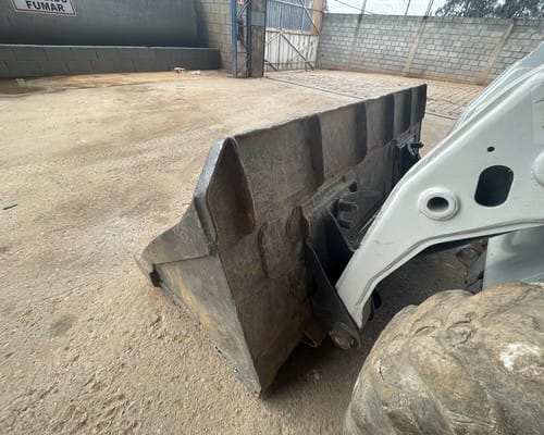 Mini Carregadeira Bobcat S150 07/07 - Imagem 19