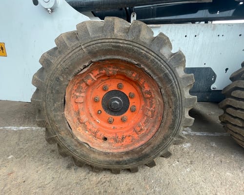 Mini Carregadeira Bobcat S150 07/07 - Imagem 21