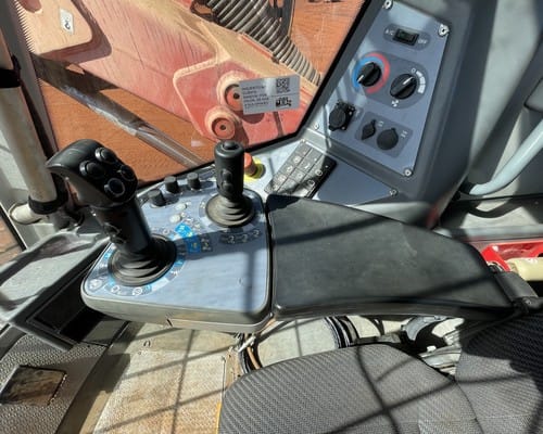 Perfuratriz Sandvik Pantera DP1500i 22/22 - Imagem 6