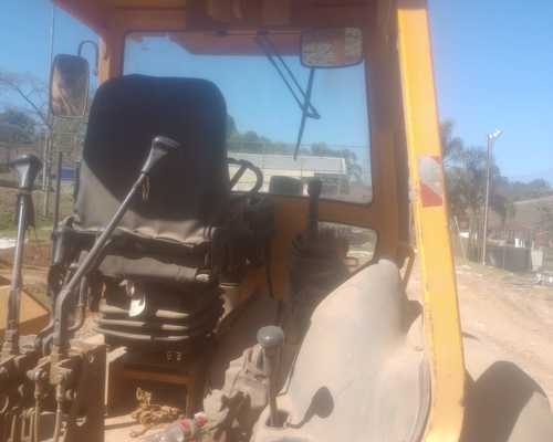 Retroescavadeira Randon RD 406 12/12 - Imagem 7