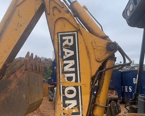 Retroescavadeira Randon RD 406 12/12 - Imagem 12