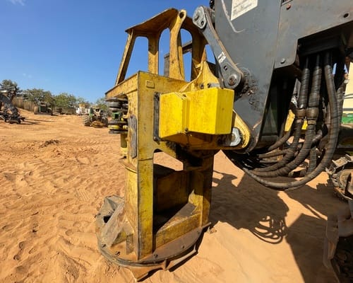 Feller Buncher de Esteira John Deere 903M 21/21 - Imagem 16