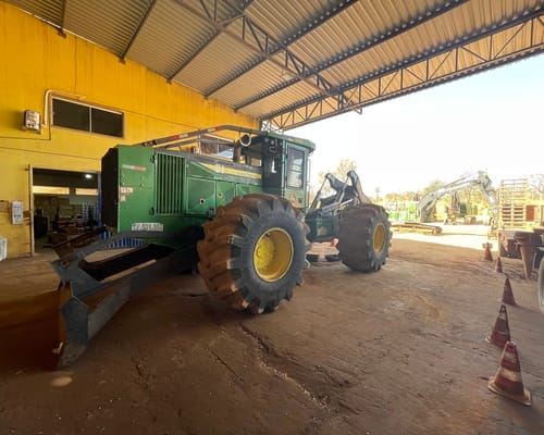 Skidder John Deere 948L 21/21 - Imagem 3