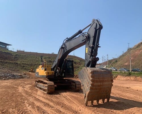 Escavadeira Volvo EC480 21/21 - Imagem 4
