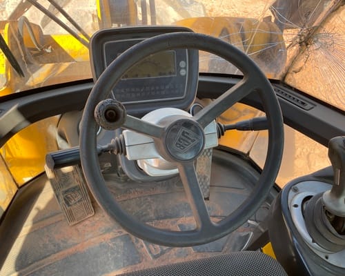 Pá carregadeira  JCB  426 08/08 - Imagem 6