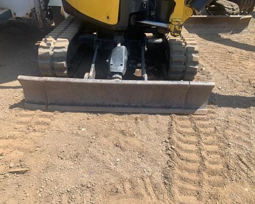 Mini Escavadeira Yanmar ViO 17 21/21 - Imagem 10