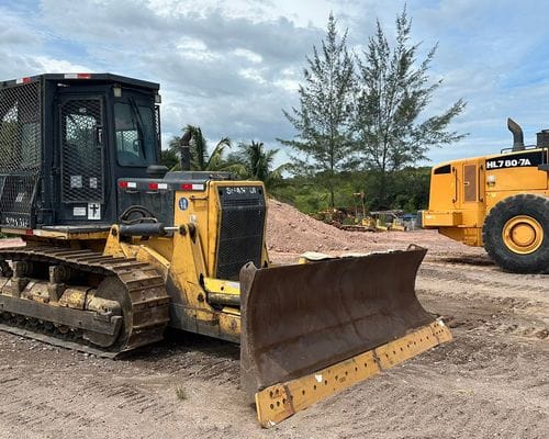 Trator de Esteiras Shantui SD13 13/13 - Imagem 2