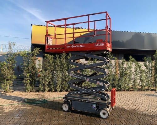 Plataforma Elevatória Skyjack SJ III 3219 20/20 - Imagem 2