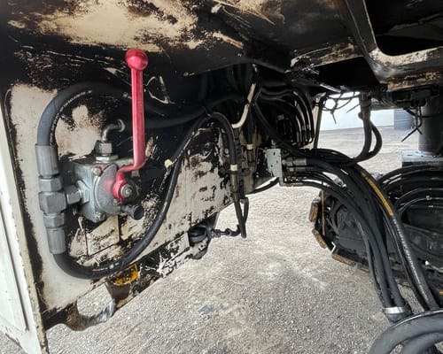 Fresadora de Asfalto Wirtgen W100F 14/14 - Imagem 17