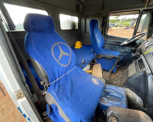 Cavalo Mecânico Mercedes Benz MB1935 97/97 - Imagem 7