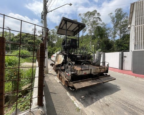 Vibroacabadora Terex VDA400 09/09 - Imagem 3