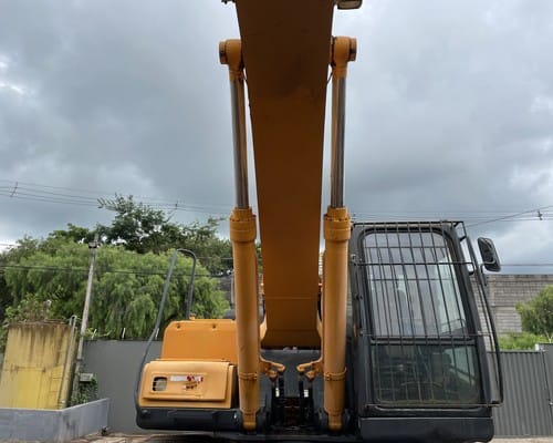 Escavadeira Hyundai R320 10/10 - Imagem 11