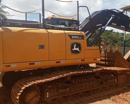 Escavadeira John Deere 210G LC 21/21 - Imagem 4