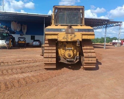 Trator de Esteiras Caterpillar D6R 01/01 - Imagem 4