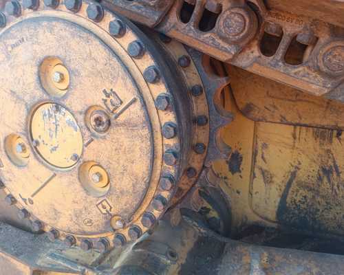 Trator de Esteiras Caterpillar D6R 01/01 - Imagem 17