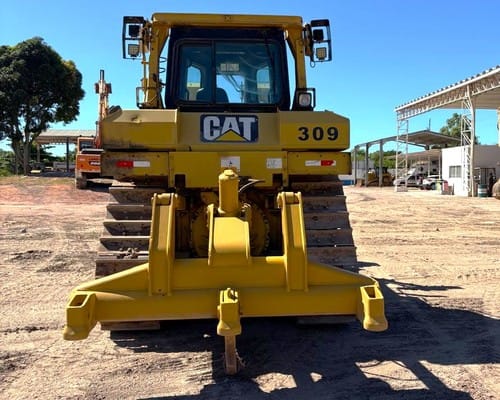 Trator de Esteiras Caterpillar D6T 08/08 - Imagem 3