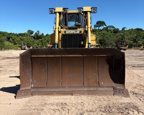 Trator de Esteiras Caterpillar D6T 08/08 - Imagem 6