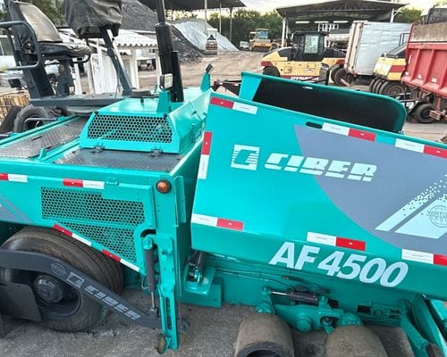 Vibroacabadora Ciber AF 4500 08/08 - Imagem 4