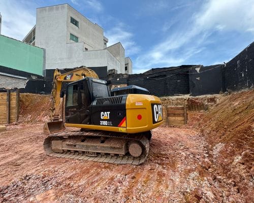 Escavadeira Caterpillar 318D2L 19/19 - Imagem 2