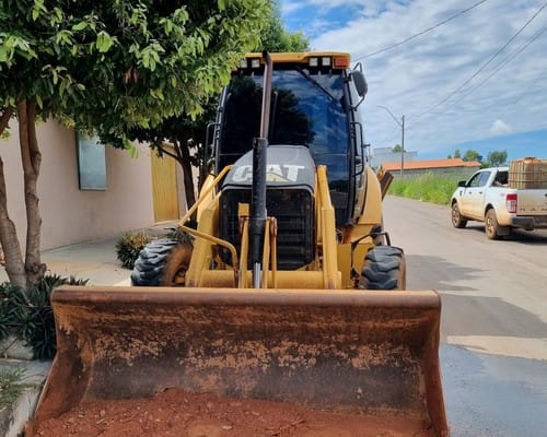 Retroescavadeira Caterpillar 416E 14/14 - Imagem 4