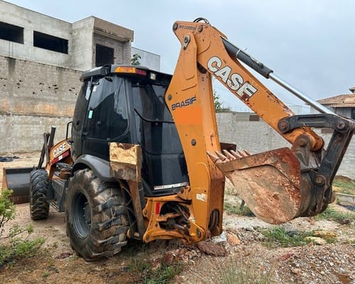 Retroescavadeira Case 580N 22/22 - Imagem 2