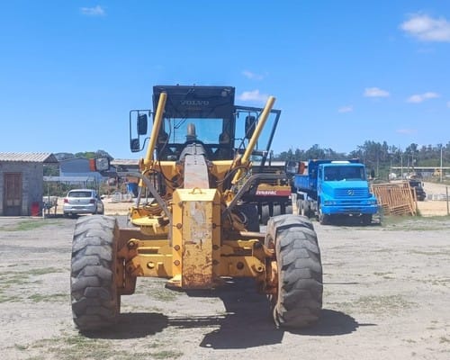 Motoniveladora Volvo G940 09/09 - Imagem 9