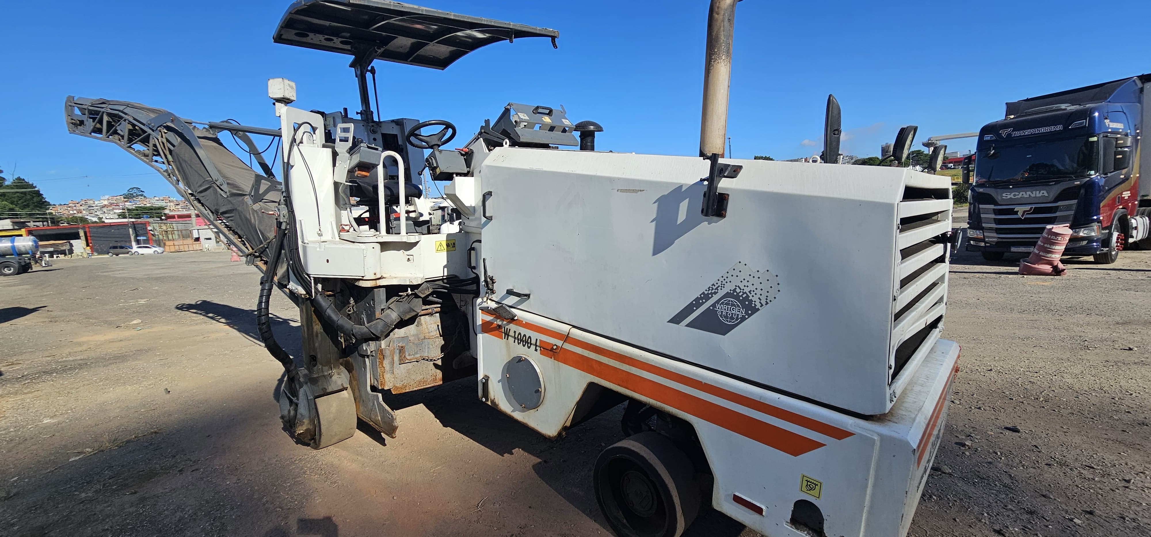 Fresadora de Asfalto Wirtgen W1000L 2010 - Imagem 8