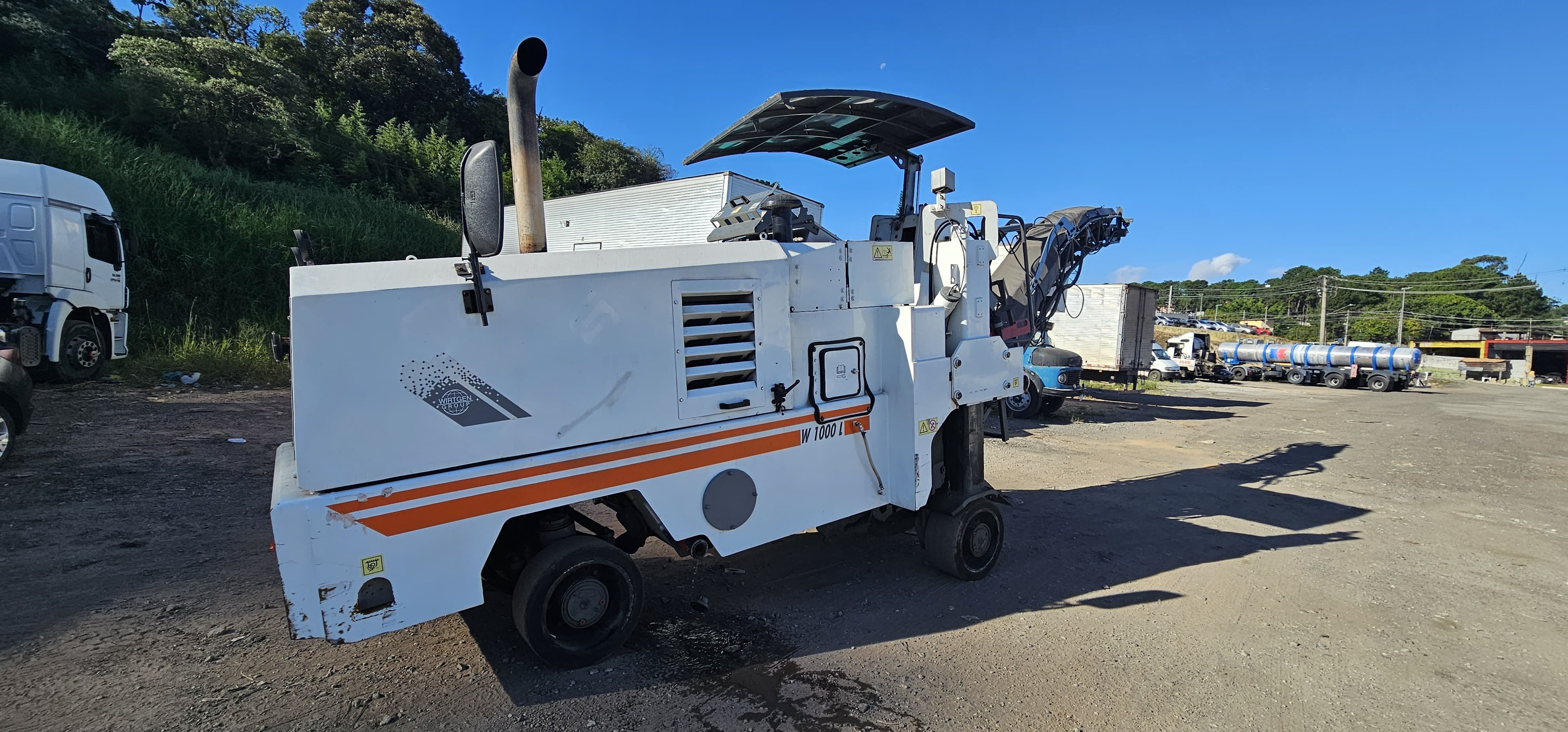 Fresadora de Asfalto Wirtgen W1000L 2010 - Imagem 12
