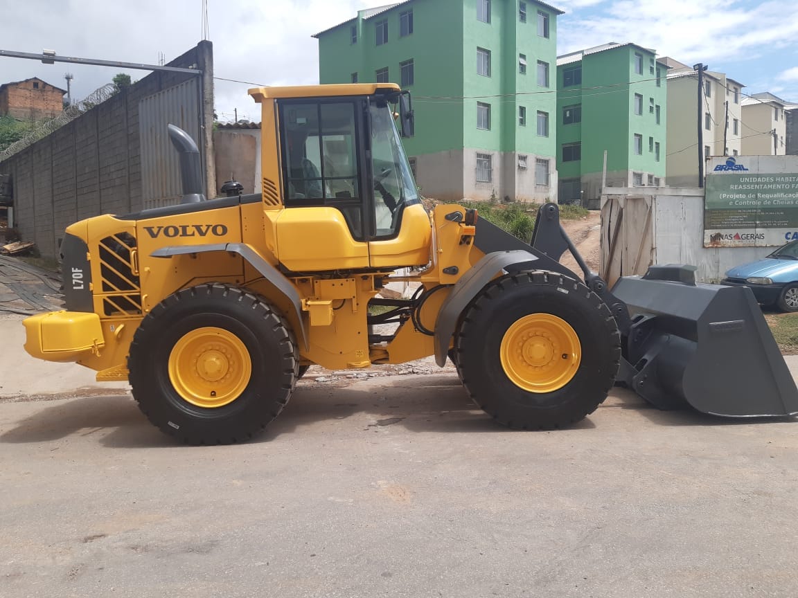 Pá Carregadeira Volvo L70 F 2014 - Imagem 1