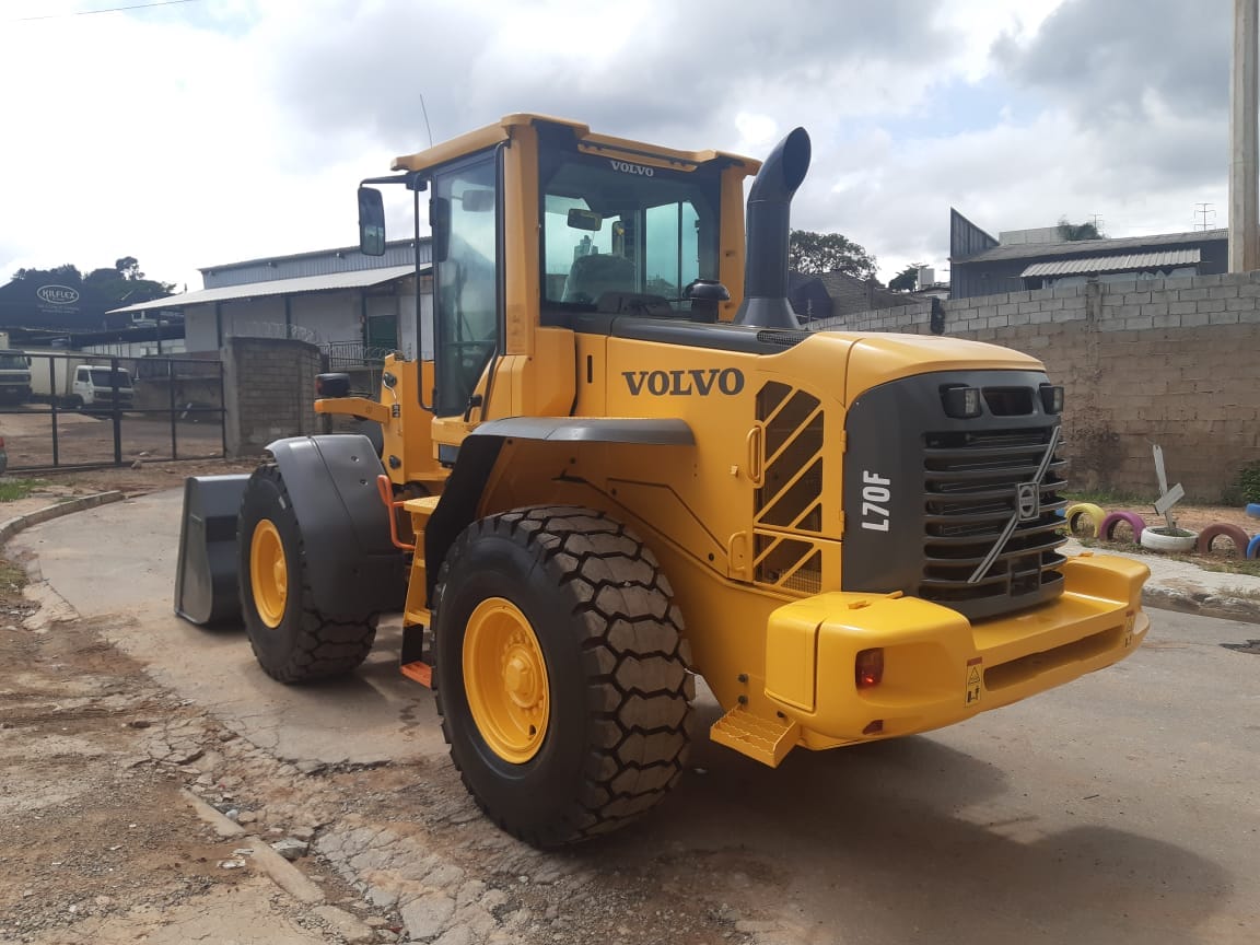 Pá Carregadeira Volvo L70 F 2014 - Imagem 4