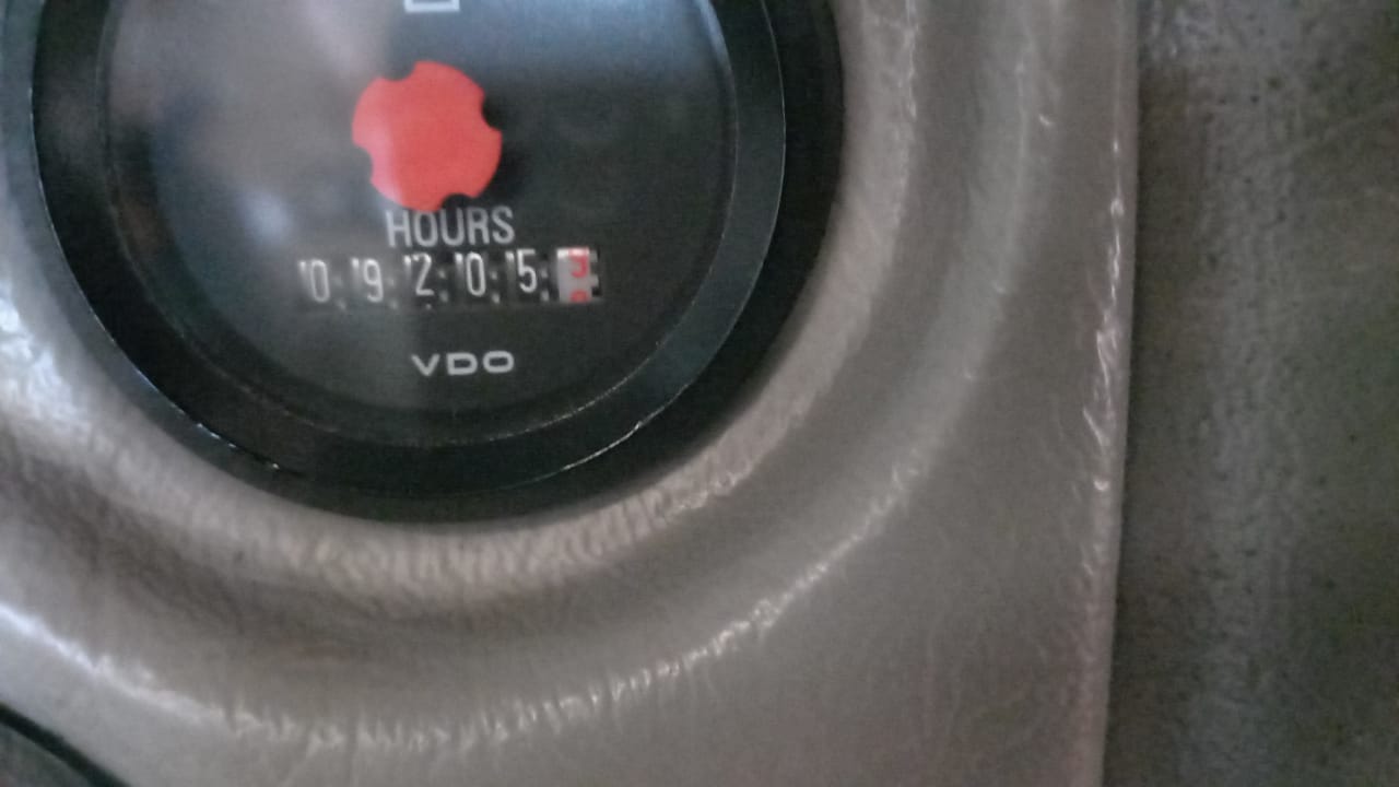 Pá Carregadeira Volvo L90F 2015 - Imagem 8