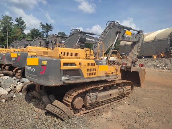 Escavadeira Volvo EC750DL 2021 - Imagem 2