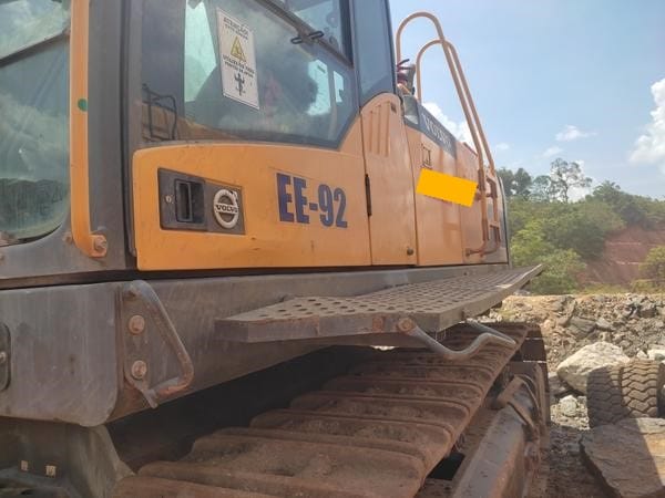 Escavadeira Volvo EC750DL 2021 - Imagem 6