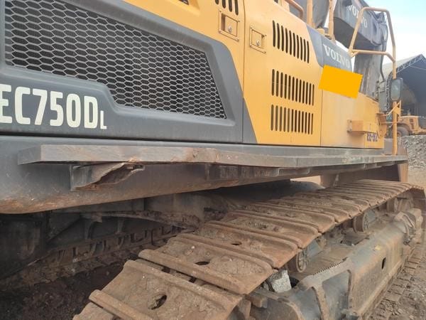 Escavadeira Volvo EC750DL 2021 - Imagem 9