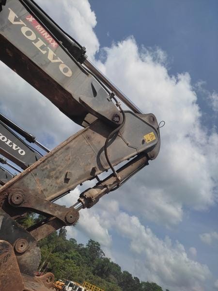 Escavadeira Volvo EC750DL 2021 - Imagem 17