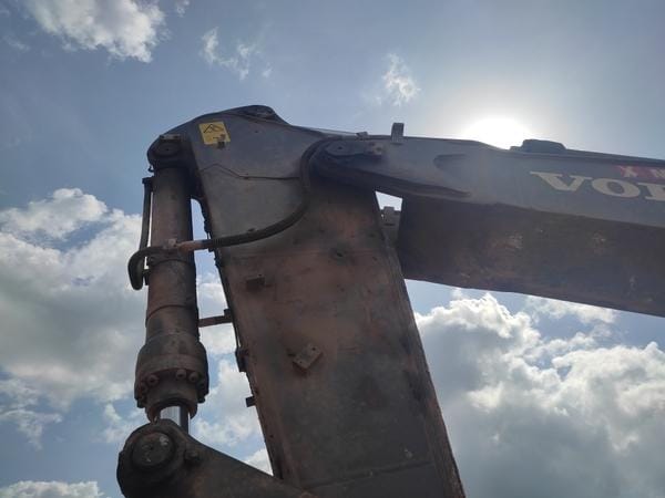 Escavadeira Volvo EC750DL 2021 - Imagem 37